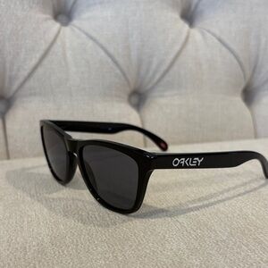 Oakley Black Sunglasses with Pink Case
